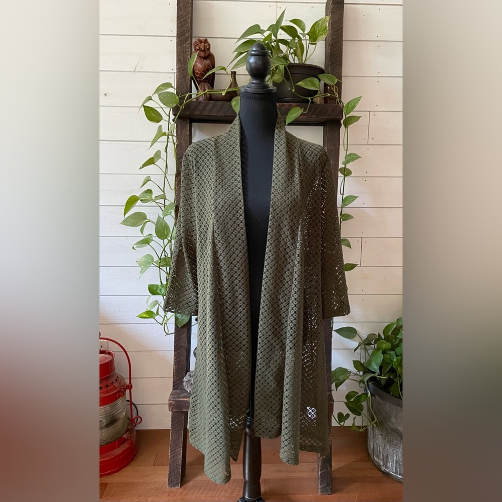 Shannon Ford New York: Olive Green Floral Design Long Open Front Cardigan